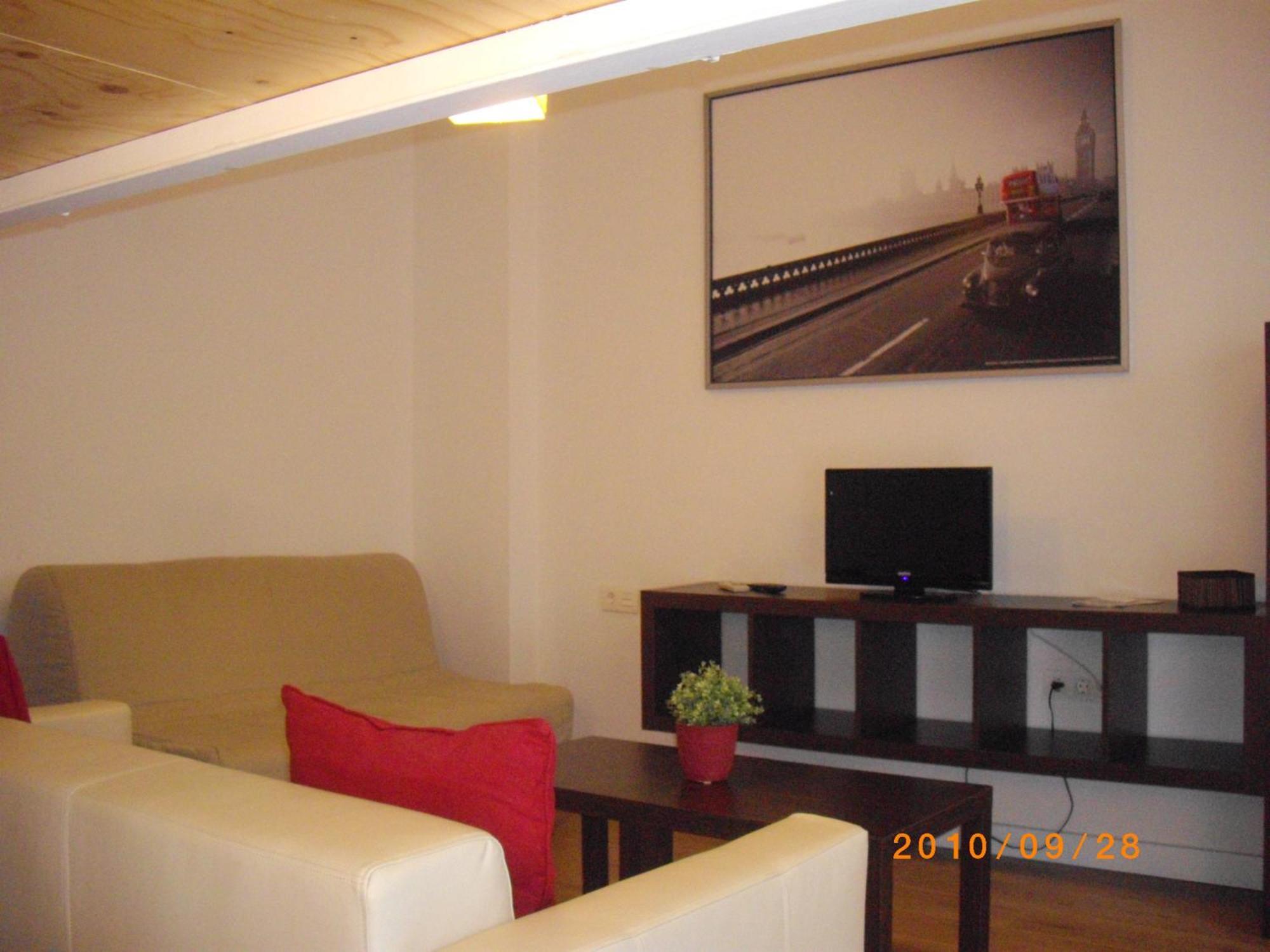 Apartamentos Clavero Malaga Ruang foto