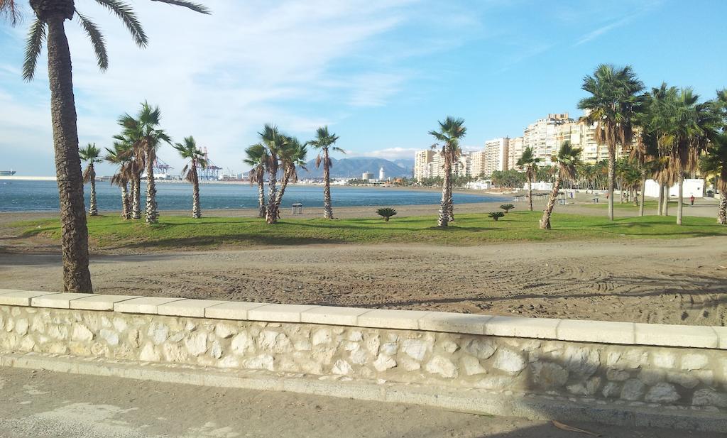 Apartamentos Clavero Malaga Ruang foto