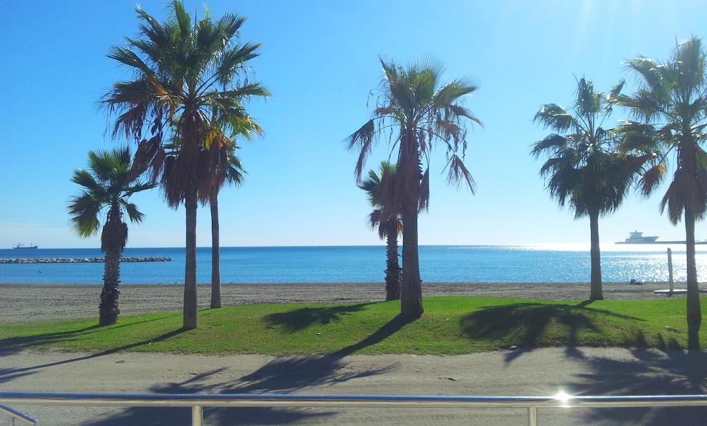 Apartamentos Clavero Malaga Ruang foto